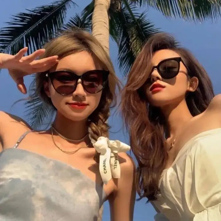 逐玉海报